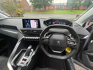 Used 2020 Peugeot 5008 Allure Grey - Interior and Exterior details 17
