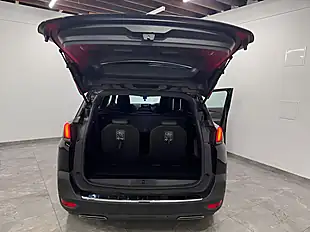 Used 2020 Peugeot 5008 GT Line Black - Interior and Exterior details 15