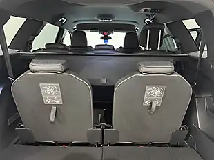 Used 2020 Peugeot 5008 GT Line Black - Interior and Exterior details 16