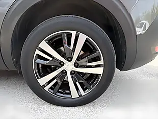 Used 2020 Peugeot 5008 GT Line Grey - Interior and Exterior details 19