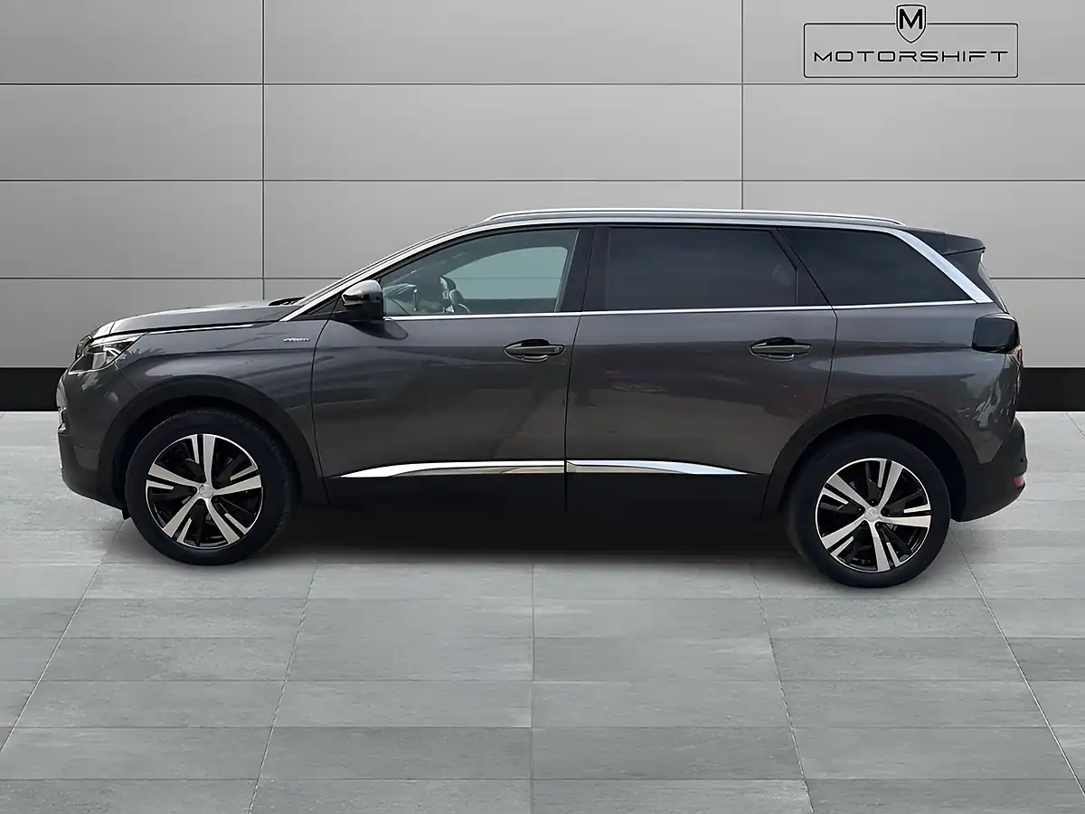 Used 2020 Peugeot 5008 GT Line Grey - Interior and Exterior details 6