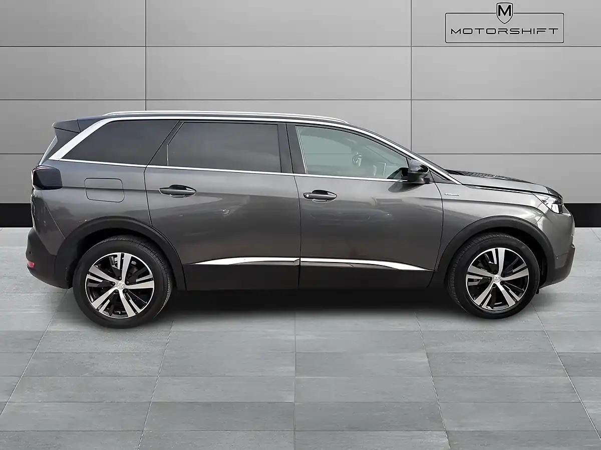 Used 2020 Peugeot 5008 GT Line Grey - Interior and Exterior details 7