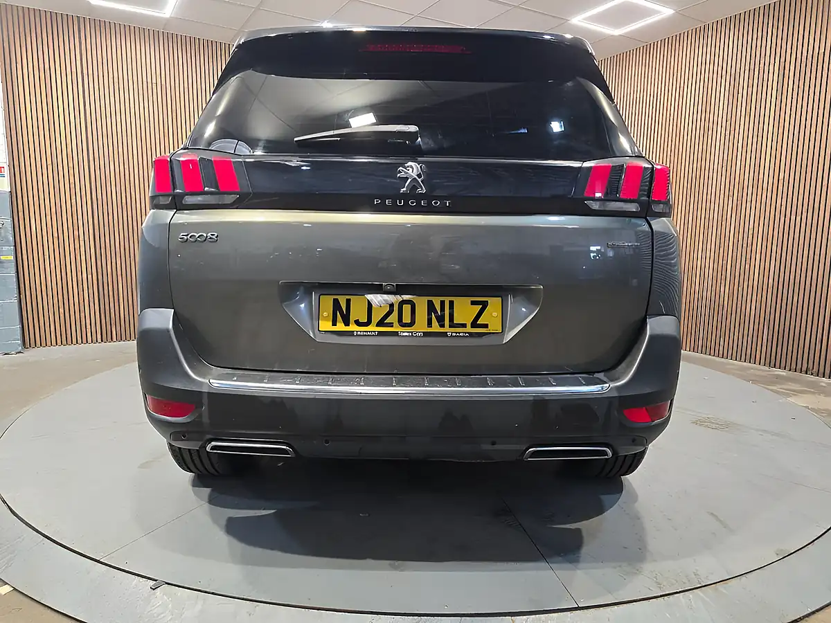 Used 2020 Peugeot 5008 GT Line Grey - Interior and Exterior details 4