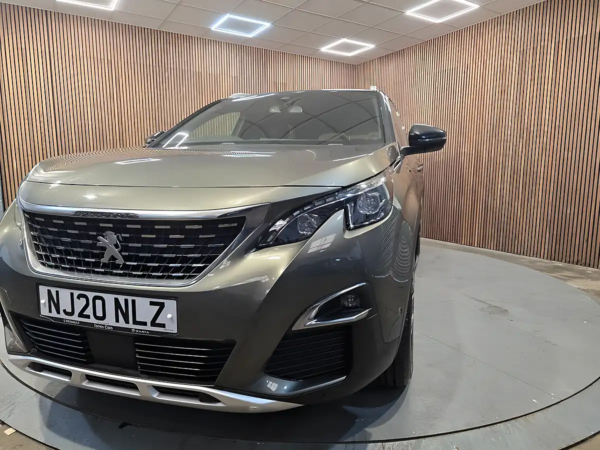 Used 2020 Peugeot 5008 GT Line Grey - Interior and Exterior details 7