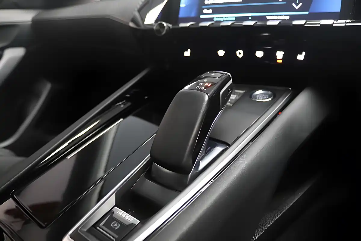 Used 2020 Peugeot 508 Allure Grey - Interior and Exterior details 18