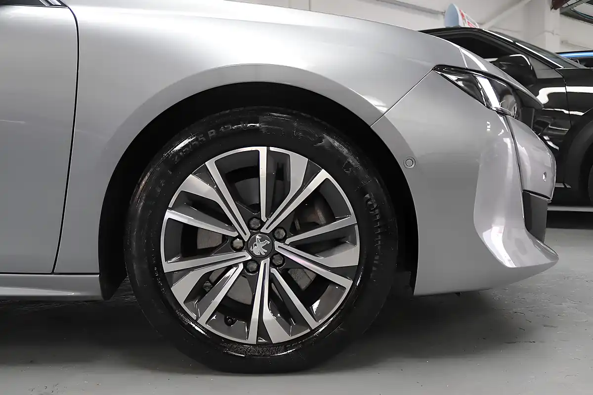 Used 2020 Peugeot 508 Allure Grey - Interior and Exterior details 19