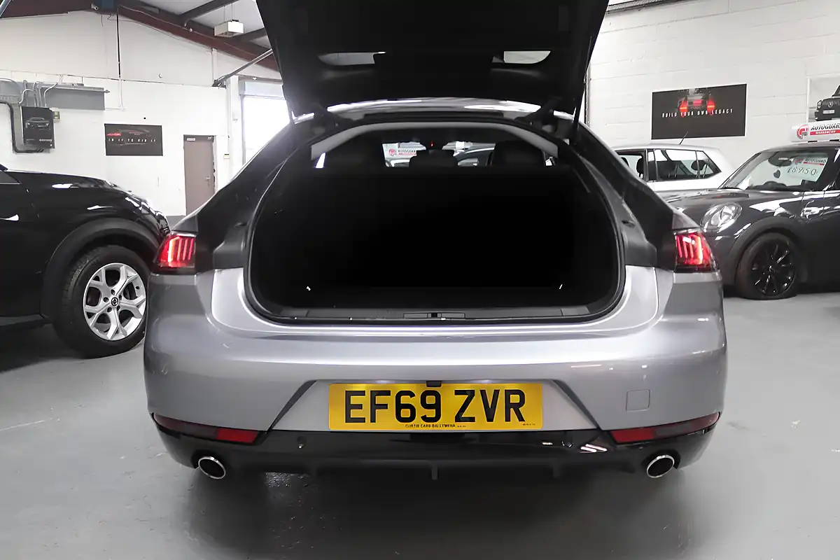 Used 2020 Peugeot 508 Allure Grey - Interior and Exterior details 20