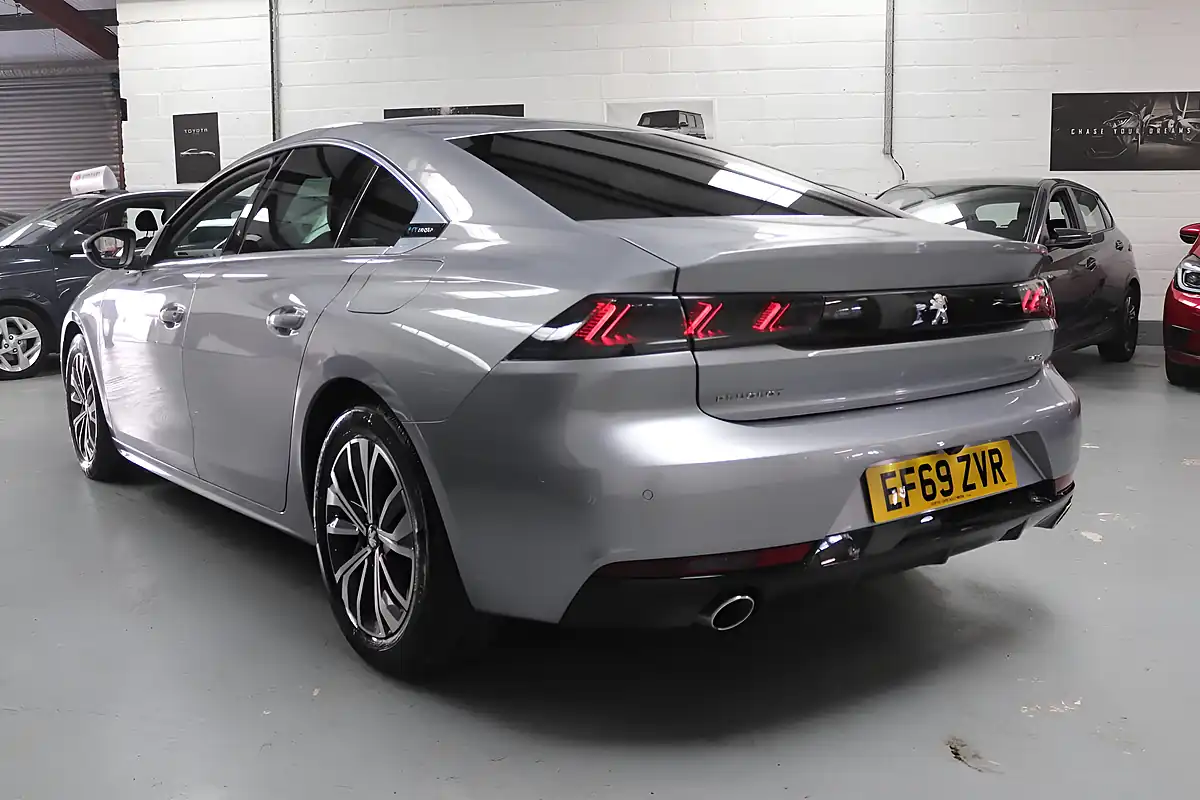 Used 2020 Peugeot 508 Allure Grey - Interior and Exterior details 4