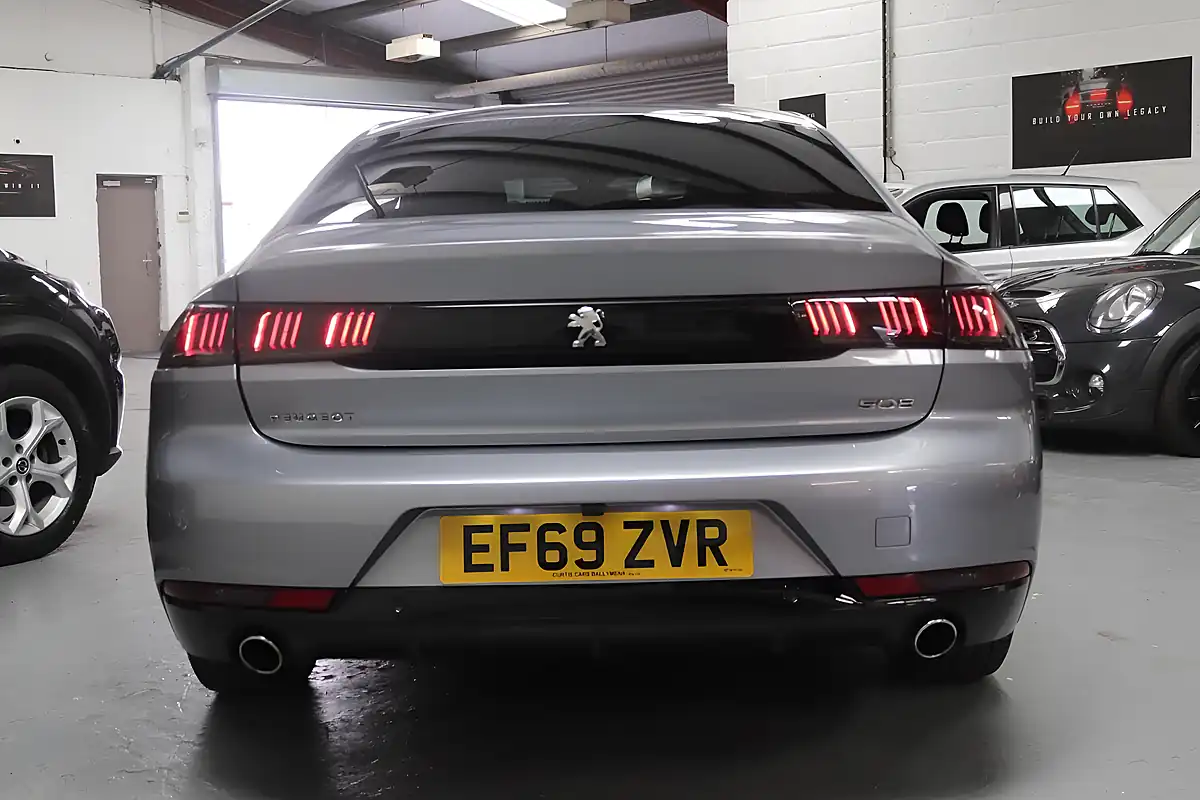 Used 2020 Peugeot 508 Allure Grey - Interior and Exterior details 5