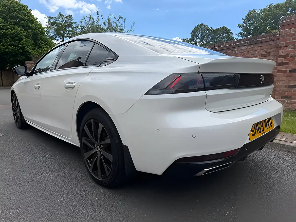 Used 2020 Peugeot 508 GT Line White - Interior and Exterior details 16