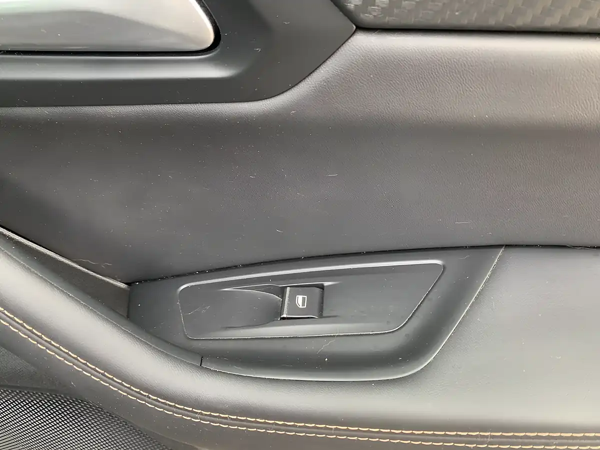 Used 2020 Peugeot 508 Sw GT Line Blue - Interior and Exterior details 18