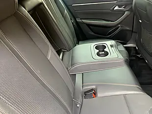 Used 2020 Peugeot 508 Sw GT Line Blue - Interior and Exterior details 8