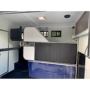 Used 2020 Peugeot Boxer Platform Cab Grey - Interior and Exterior details 10