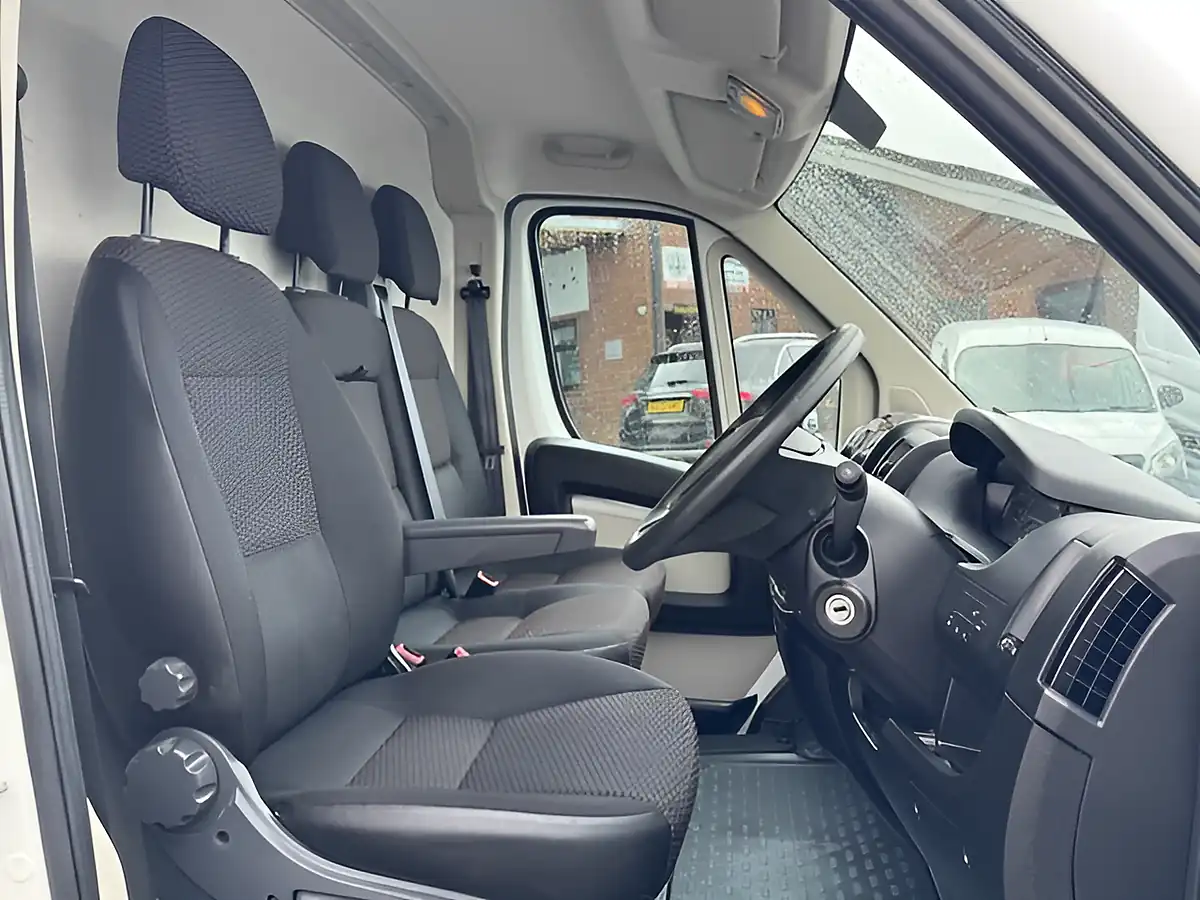 Used 2020 Peugeot Boxer Professional 435 L3 H2 Lwb White - Interior and Exterior details 10