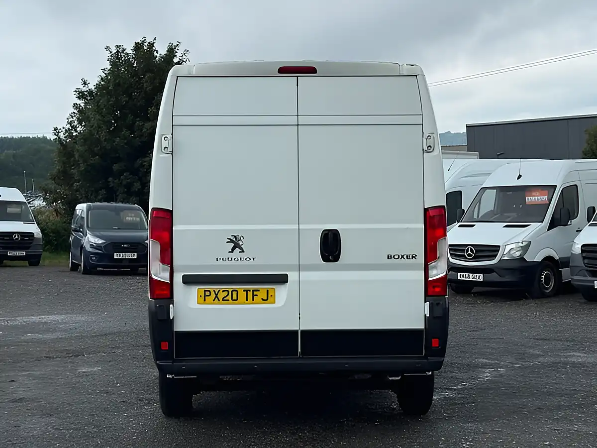 Used 2020 Peugeot Boxer Professional 435 L3 H2 Lwb White - Interior and Exterior details 13