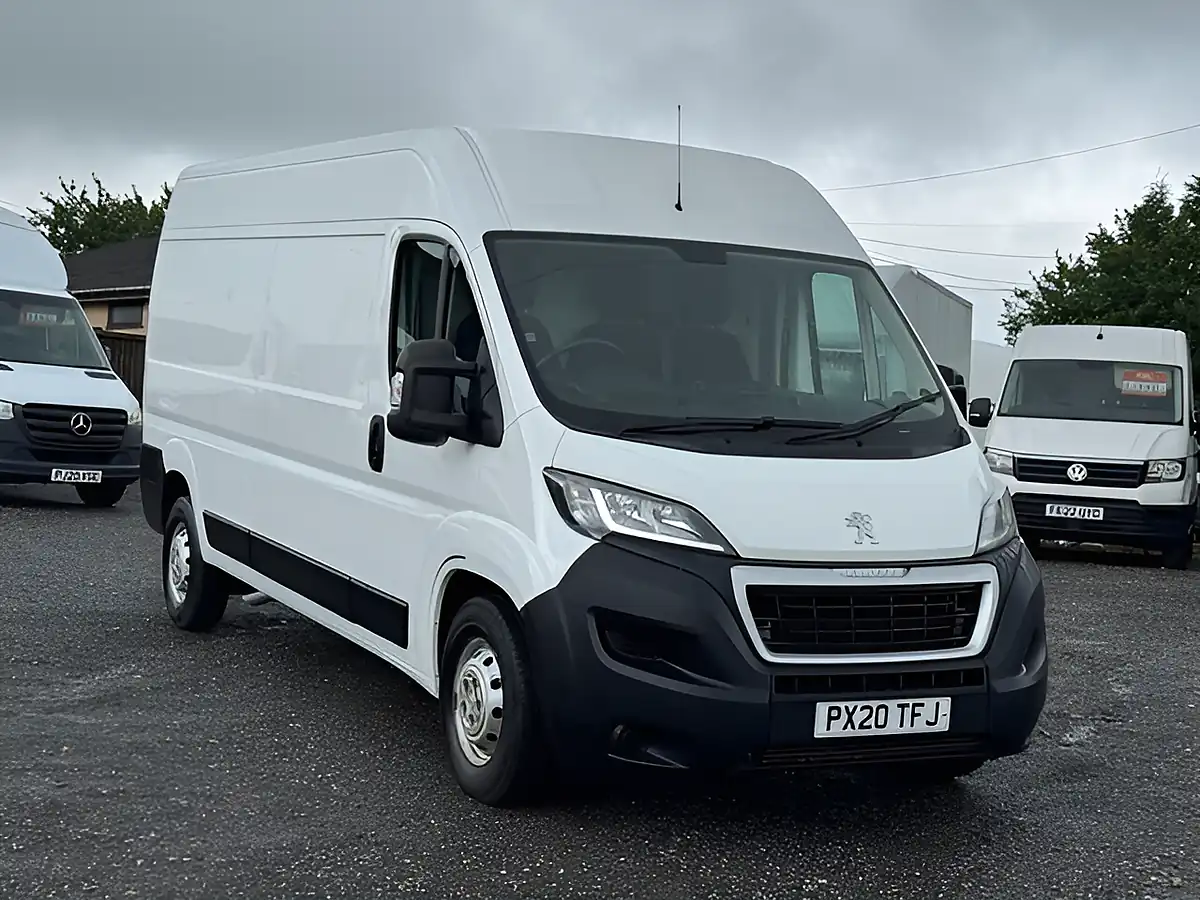 Used 2020 Peugeot Boxer Professional 435 L3 H2 Lwb White - Interior and Exterior details 2