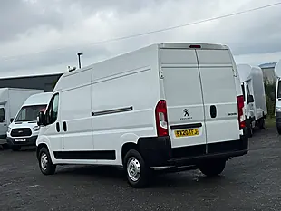 Used 2020 Peugeot Boxer Professional 435 L3 H2 Lwb White - Interior and Exterior details 7