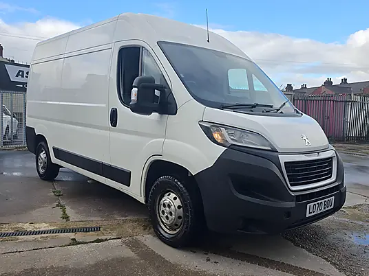 2020 Peugeot Boxer 2.2 BlueHDi 335 Professional