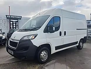 Used 2020 Peugeot Boxer Professional L2 H2 White - Interior and Exterior details 3