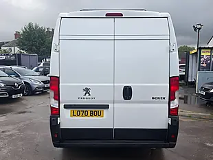 Used 2020 Peugeot Boxer Professional L2 H2 White - Interior and Exterior details 6