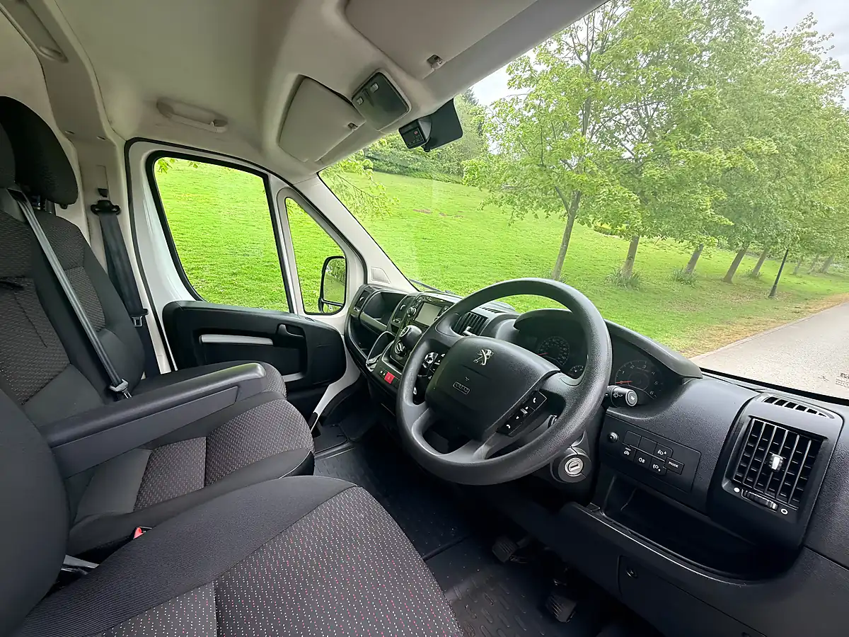 Used 2020 Peugeot Boxer Professional Panel Van White - Interior and Exterior details 10