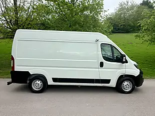 Used 2020 Peugeot Boxer Professional Panel Van White - Interior and Exterior details 2