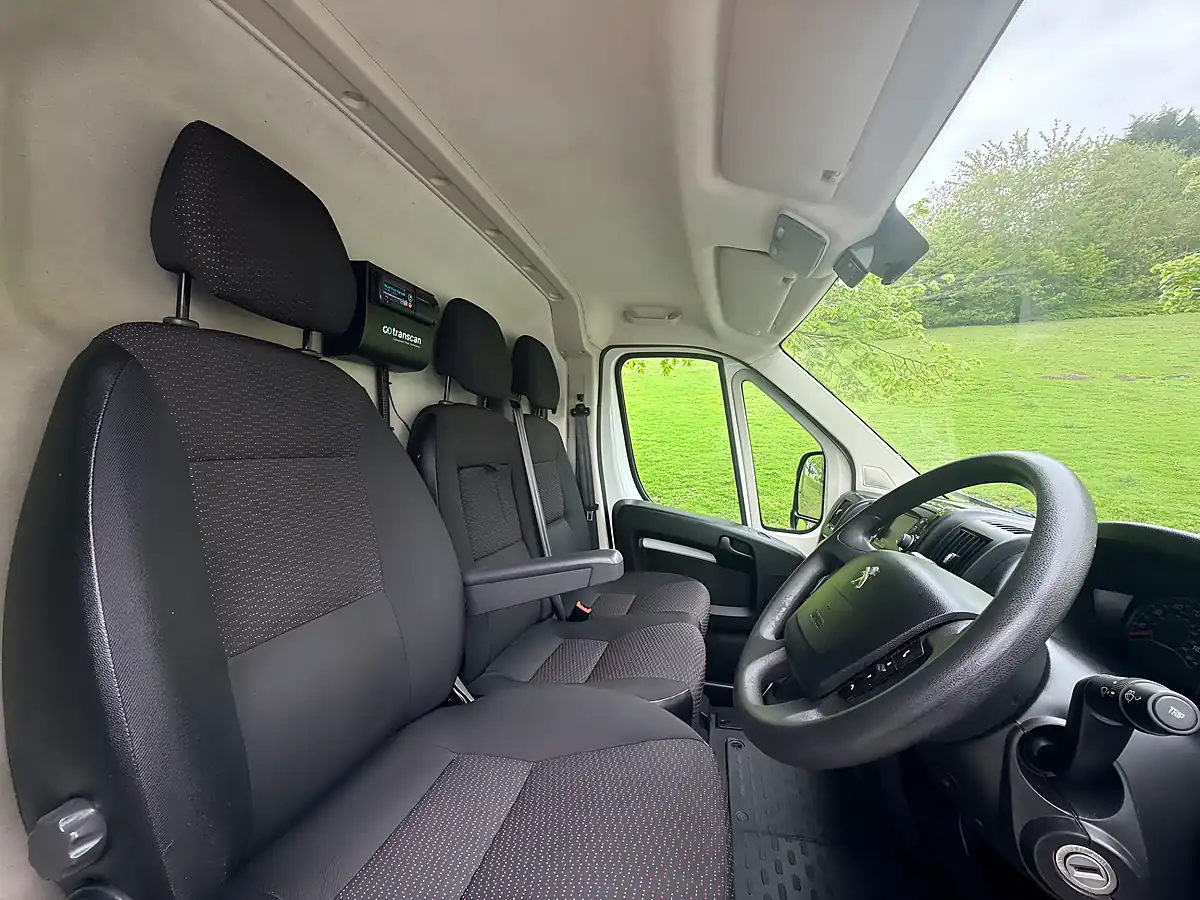 Used 2020 Peugeot Boxer Professional Panel Van White - Interior and Exterior details 9