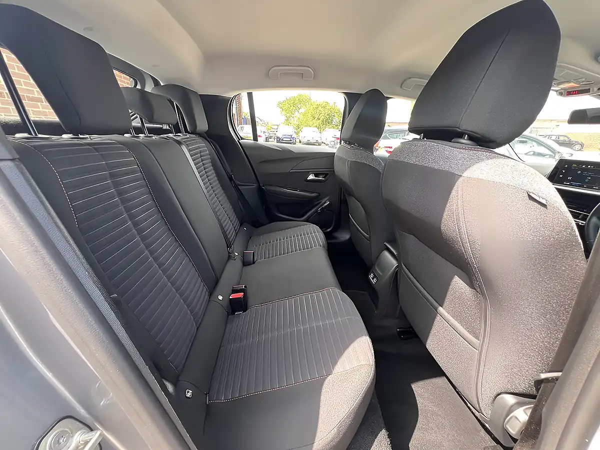 Used 2020 Peugeot E-208 Active Artense Grey Met - Interior and Exterior details 4