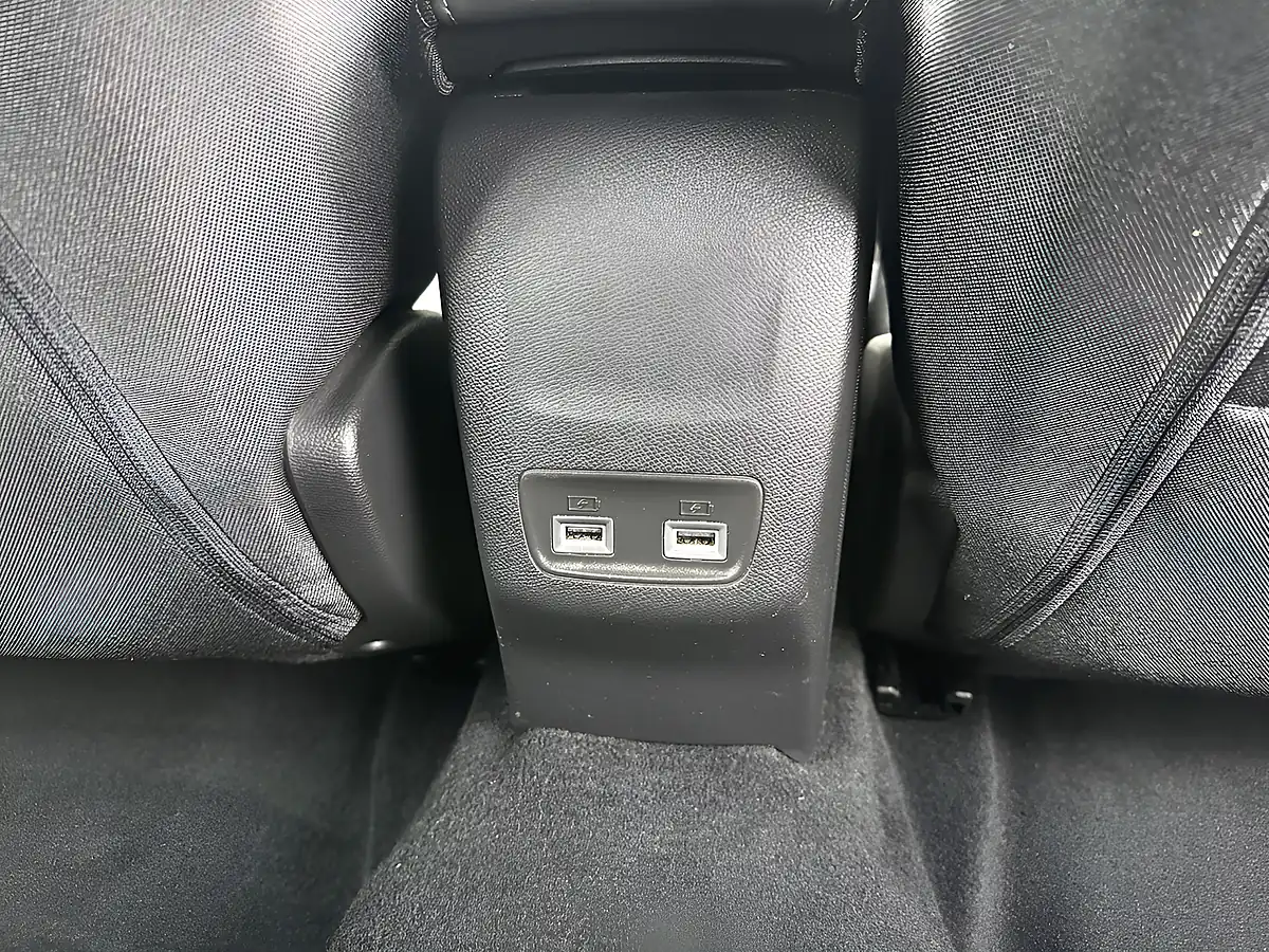 Used 2020 Peugeot E-208 Active Artense Grey Met - Interior and Exterior details 10