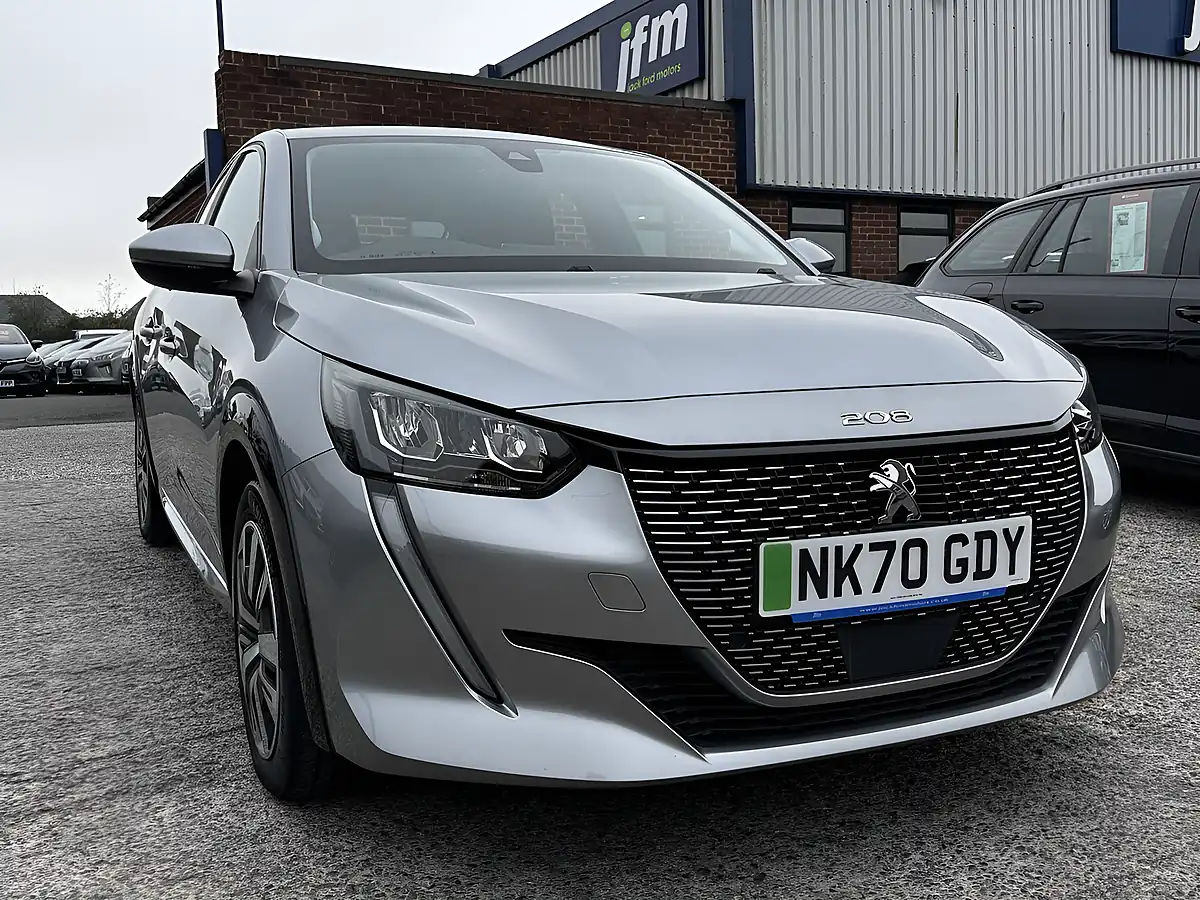 Used 2020 Peugeot E-208 Active Artense Grey Met - Interior and Exterior details 18