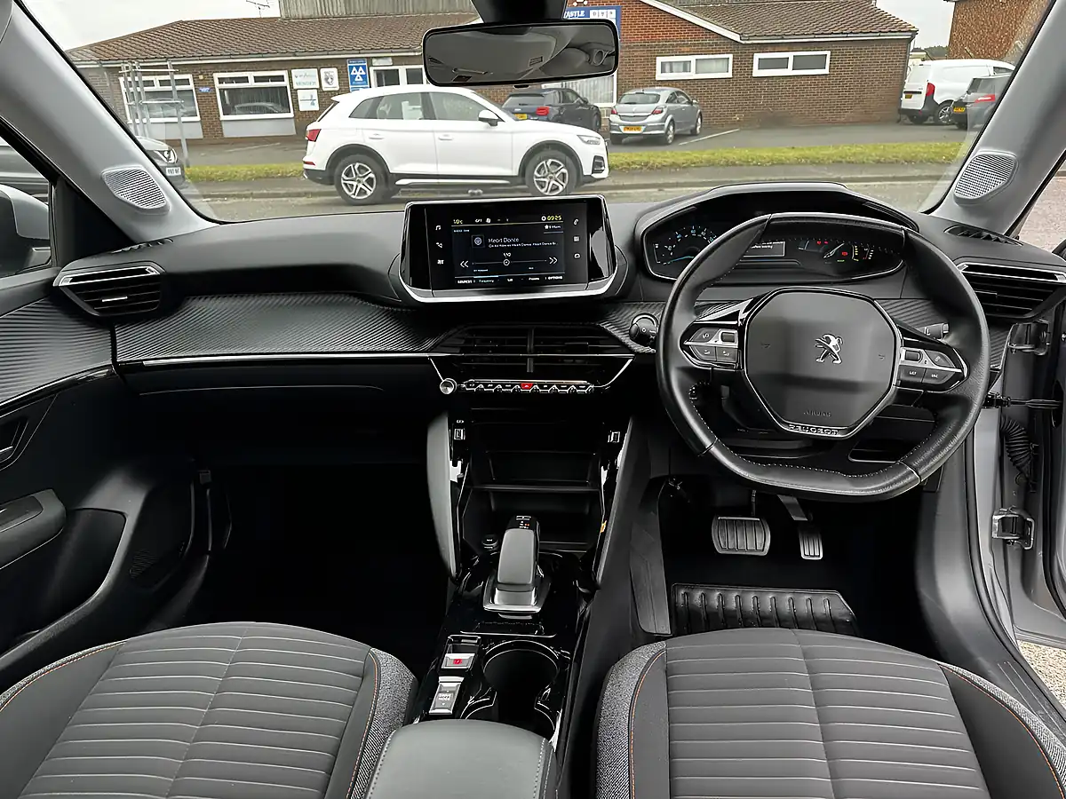 Used 2020 Peugeot E-208 Active Artense Grey Met - Interior and Exterior details 4