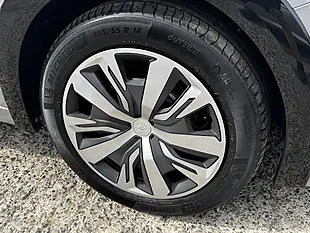 Used 2020 Peugeot E-208 Active Artense Grey Met - Interior and Exterior details 17