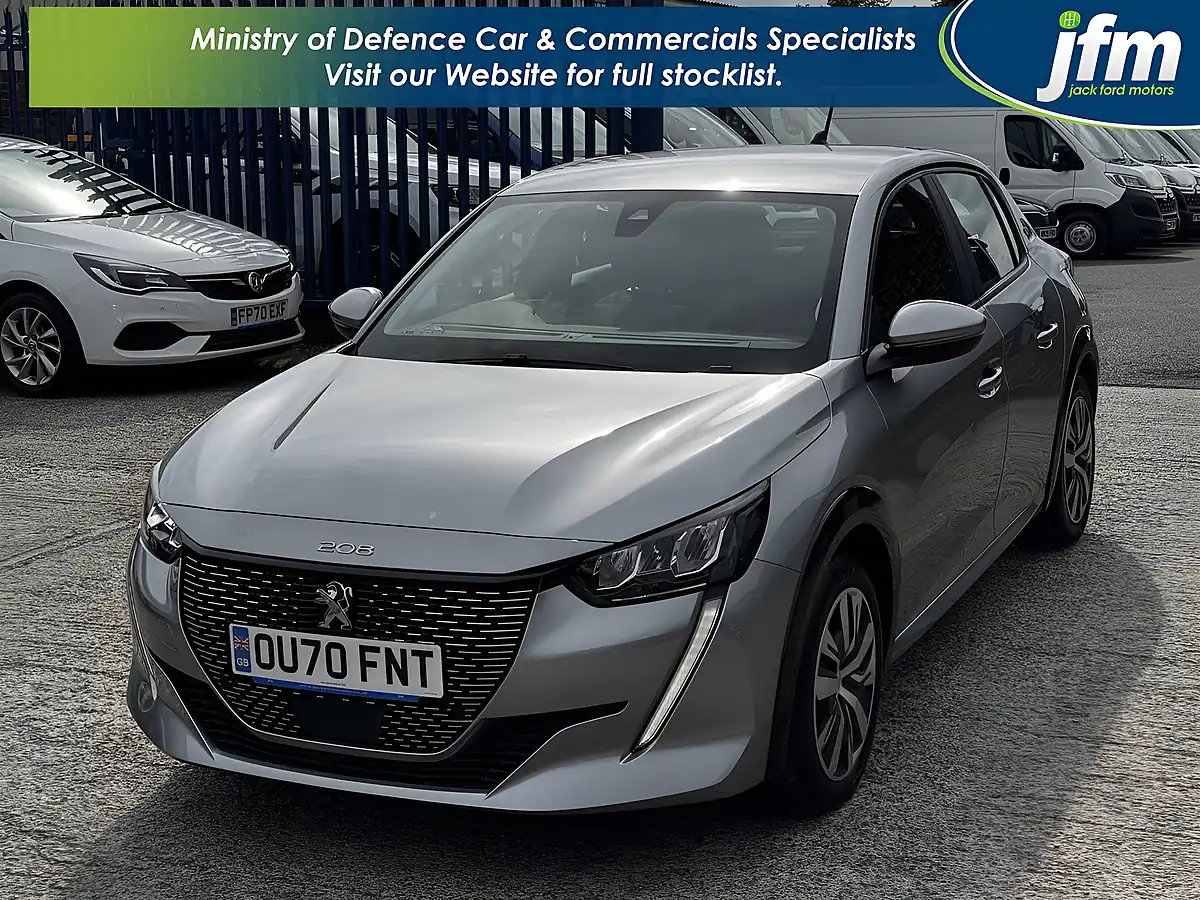 Used 2020 Peugeot E-208 Active Artense Grey Met - Interior and Exterior details 18