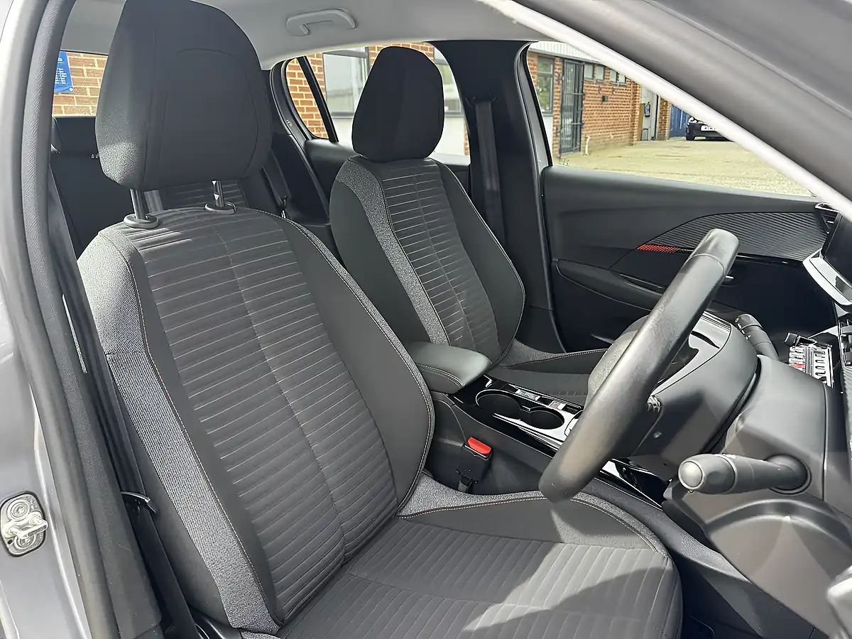Used 2020 Peugeot E-208 Active Artense Grey Met - Interior and Exterior details 3