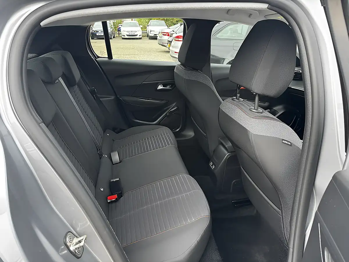 Used 2020 Peugeot E-208 Active Artense Grey Met - Interior and Exterior details 4
