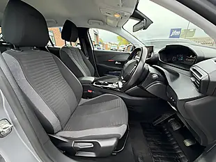 Used 2020 Peugeot E-208 Active Grey Metallic - Interior and Exterior details 3