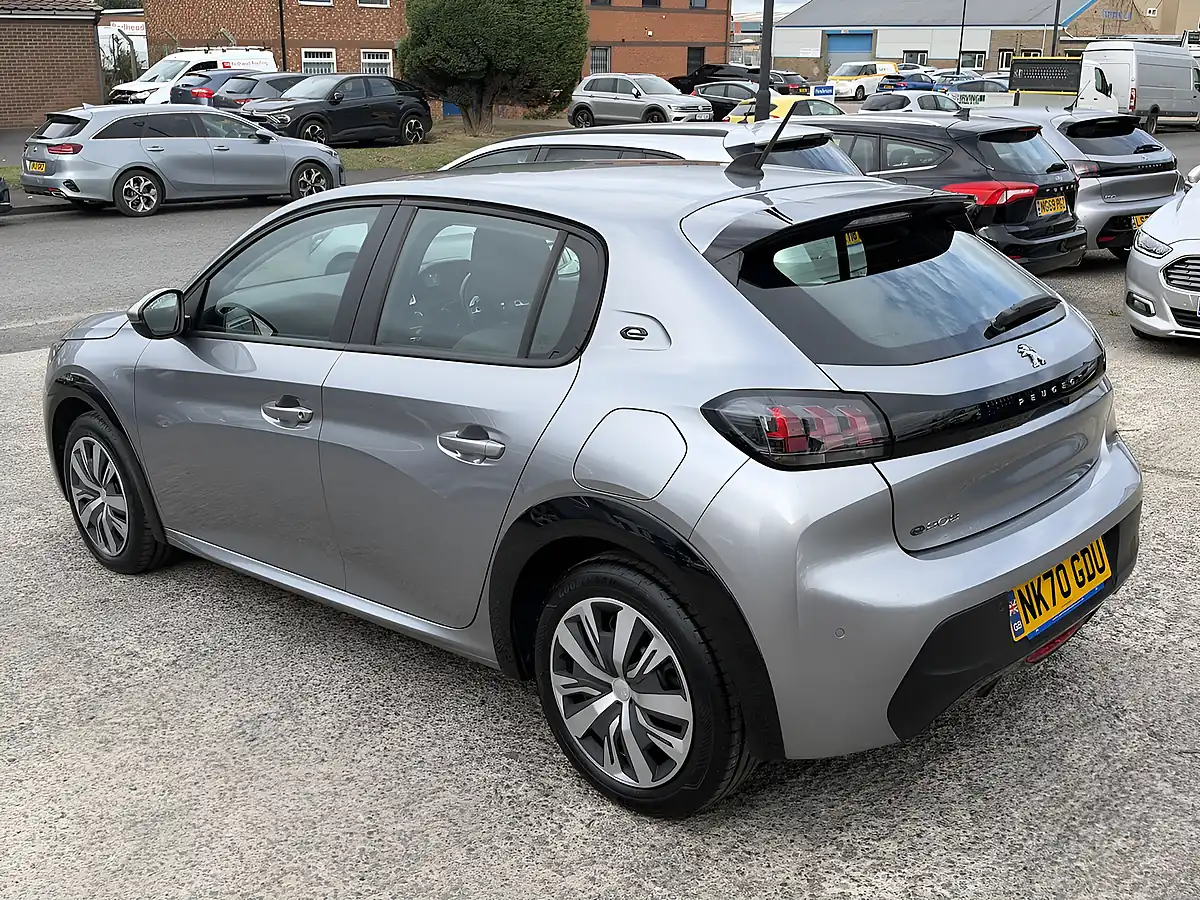 Used 2020 Peugeot E-208 Active Grey Metallic - Interior and Exterior details 8