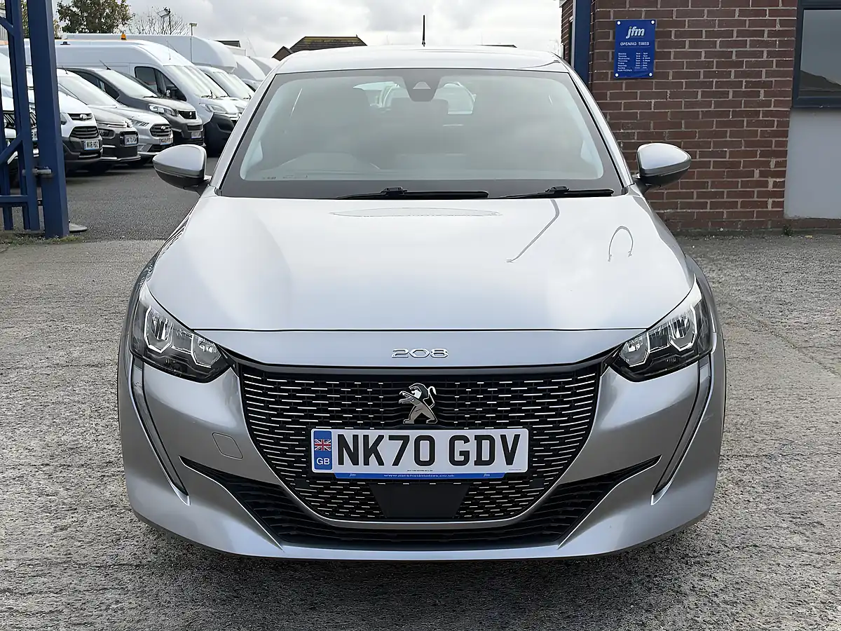 Used 2020 Peugeot E-208 Active Grey Metallic - Interior and Exterior details 19