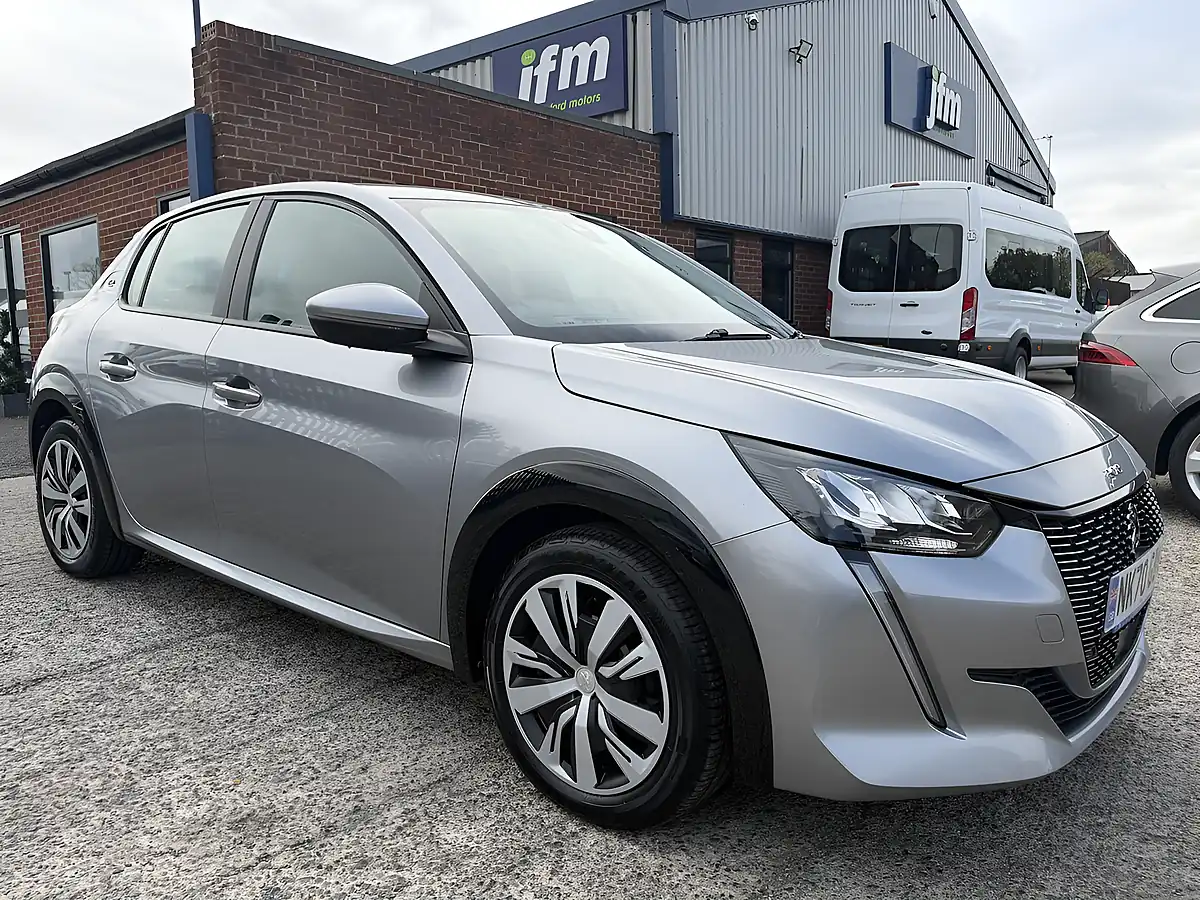 Used 2020 Peugeot E-208 Active Grey Metallic - Interior and Exterior details 20