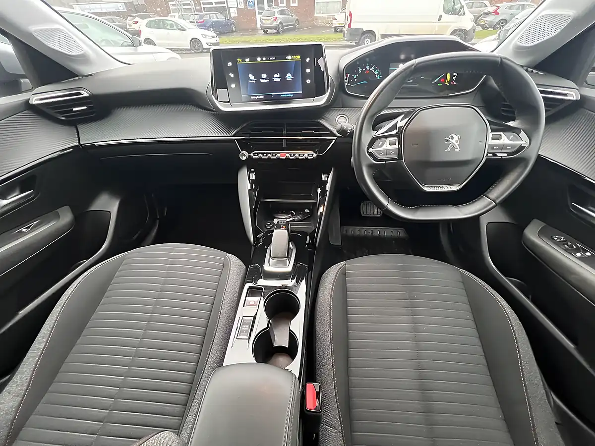 Used 2020 Peugeot E-208 Active Premium Artense Grey Metallic - Interior and Exterior details 2