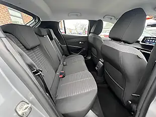 Used 2020 Peugeot E-208 Active Premium Artense Grey Metallic - Interior and Exterior details 4
