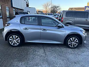 Used 2020 Peugeot E-208 Active Premium Artense Grey Metallic - Interior and Exterior details 5