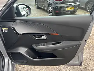 Used 2020 Peugeot E-208 Active Premium Artense Grey Metallic - Interior and Exterior details 16