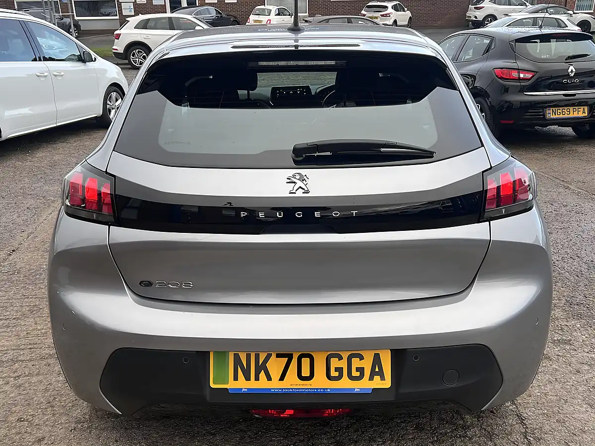 Used 2020 Peugeot E-208 Active Premium Artense Grey Metallic - Interior and Exterior details 8