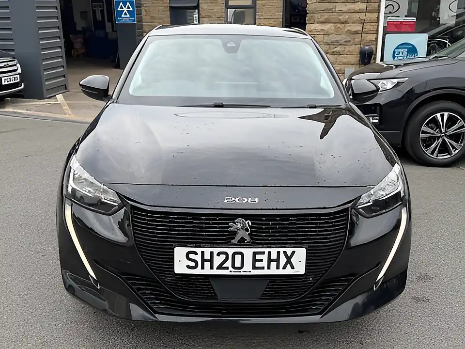 Used 2020 Peugeot e-208 Allure Black - Interior and Exterior details 2
