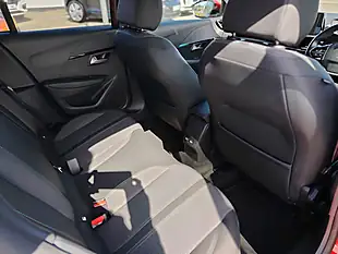 Used 2020 Peugeot E-208 Allure Red - Interior and Exterior details 12
