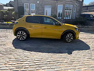 Used 2020 Peugeot E-208 GT Line Yellow - Interior and Exterior details 10
