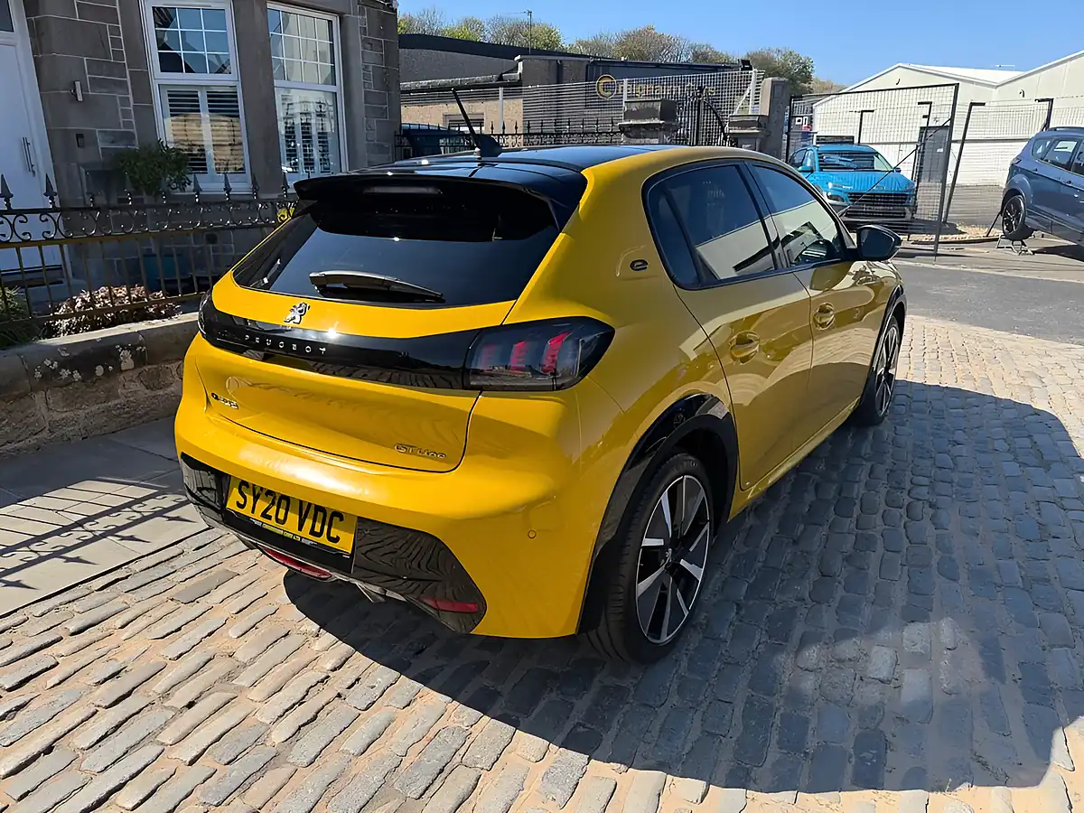 Used 2020 Peugeot E-208 GT Line Yellow - Interior and Exterior details 12