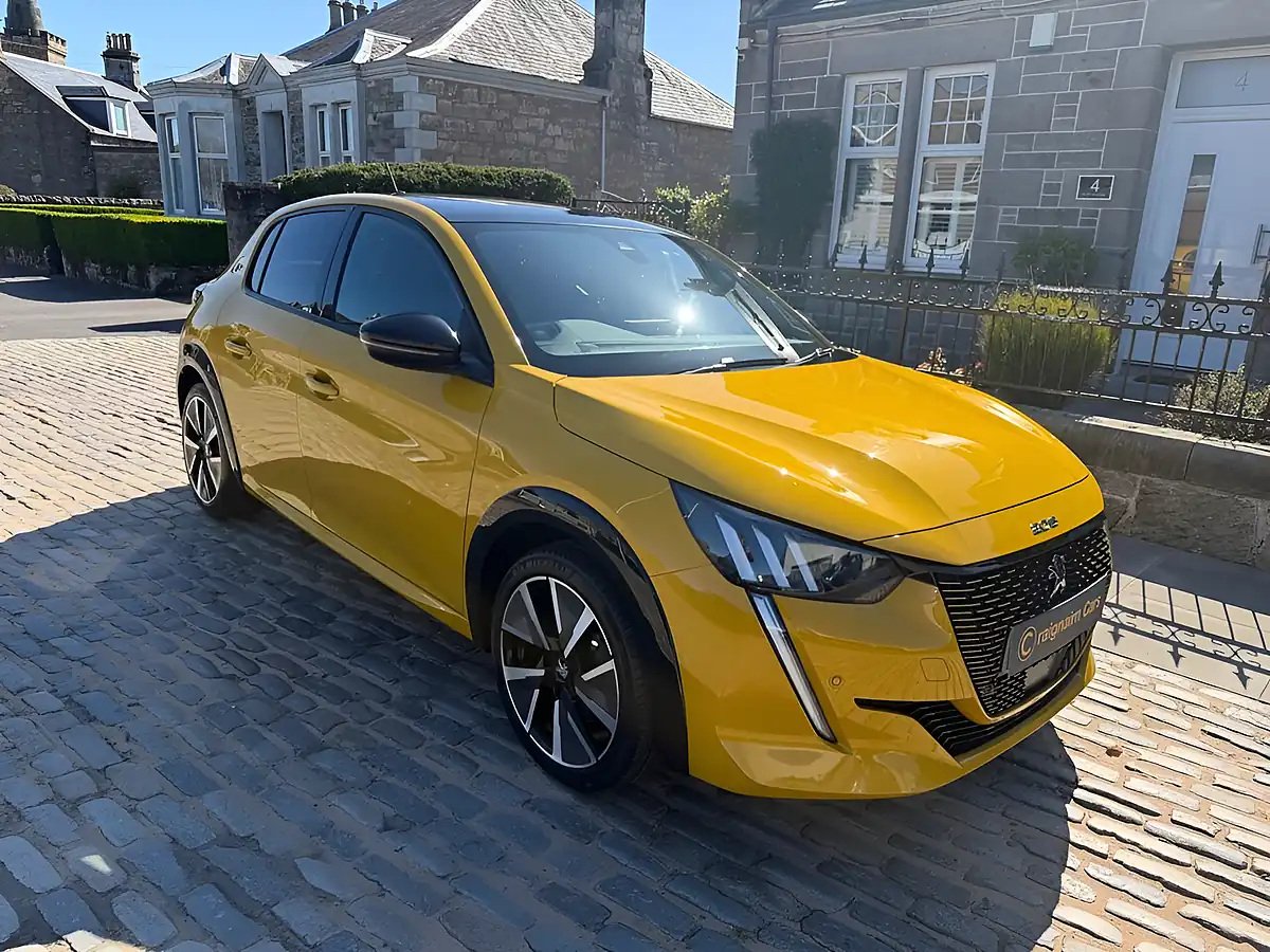 Used 2020 Peugeot E-208 GT Line Yellow - Interior and Exterior details 7