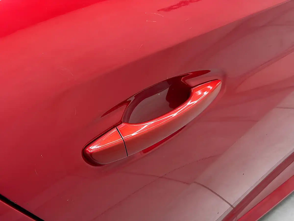 Used 2020 Peugeot E-208 GT Red - Interior and Exterior details 19